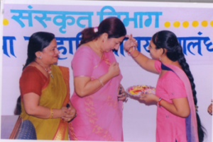 Sanskrit Department students welcoming our worthy and respected Principal Madam, Prof. Atima Sharma Dwivedi Ji.